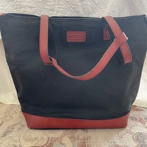 ARCH LUXE Diaper Bag with changing pad